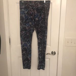 Fabletics full length workout leggings
